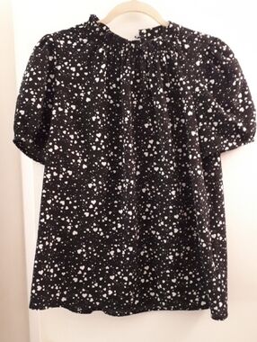 Blair Black and White Heart Print Short Sleeve Blouse